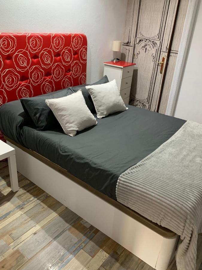 Apartamentos Viva Леон Екстериор снимка