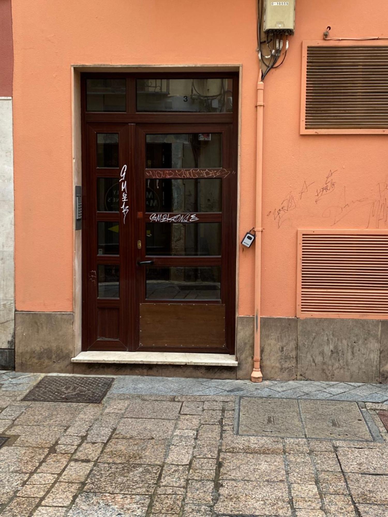 Apartamentos Viva Леон Екстериор снимка