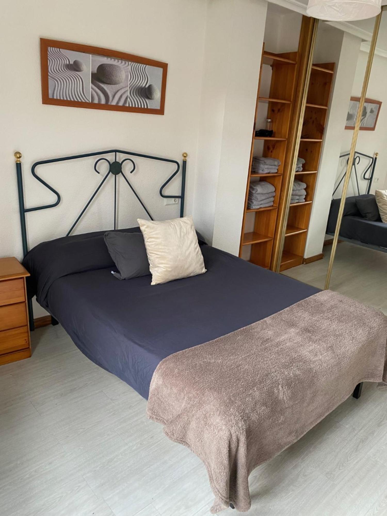 Apartamentos Viva Леон Екстериор снимка